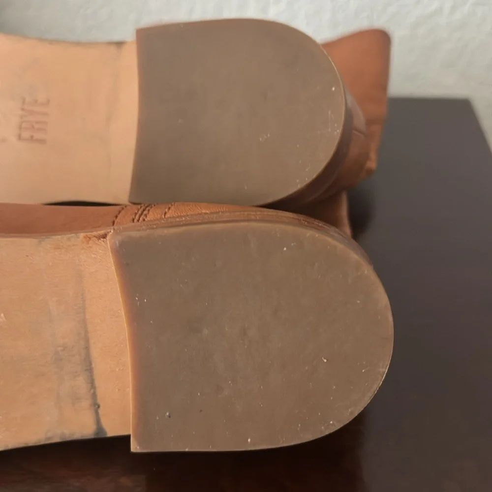 Excellent condition boots! - Picture 4 of 7